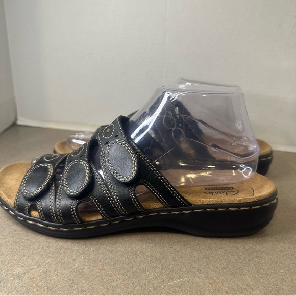 Clarks Collection Leisa Cacti Q Black Adjustable Straps Size 9 Flat Sandals - Picture 7 of 9